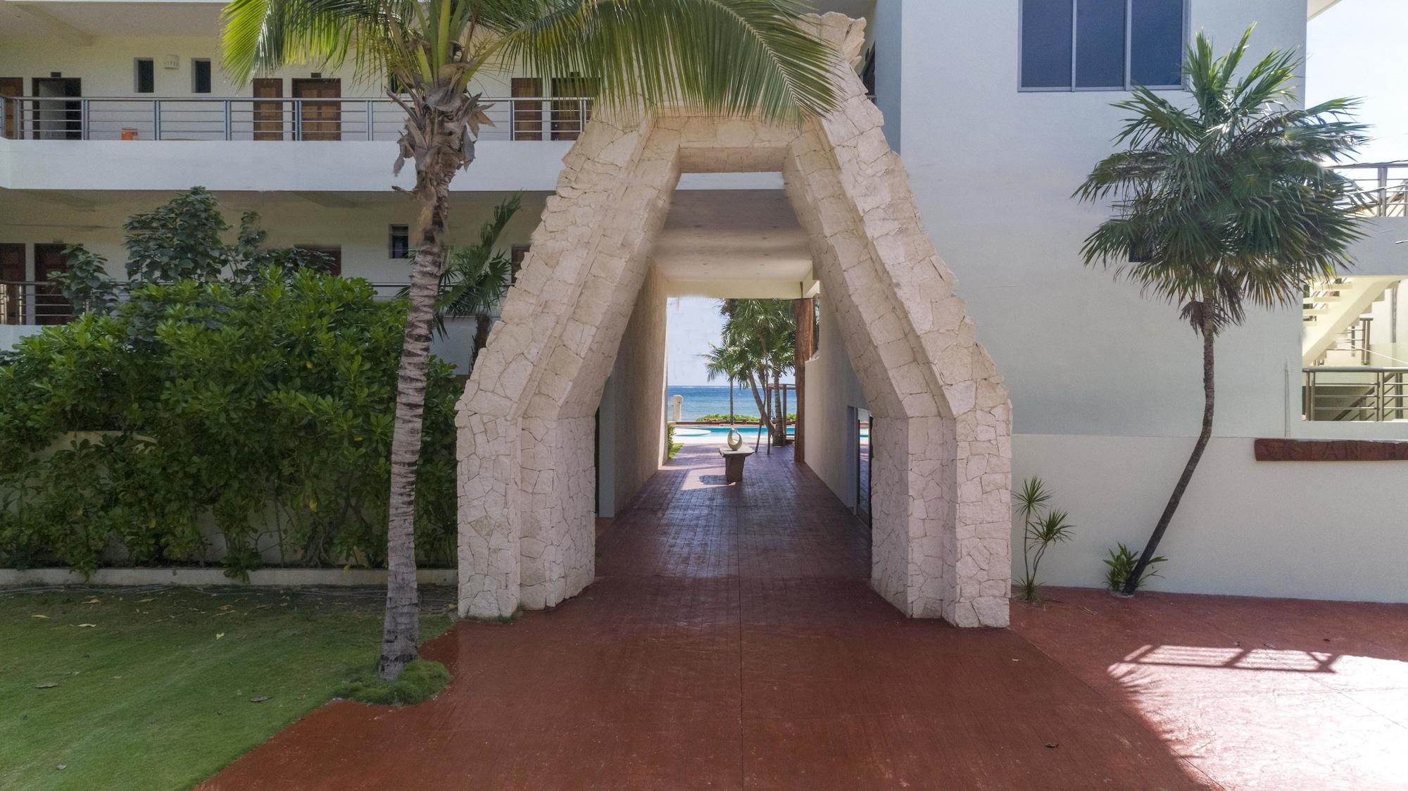 Casa Del Puerto Hotel Puerto Morelos Exterior photo